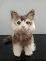 naturgetreue Deko-Katze aus Fell / Krippentiere