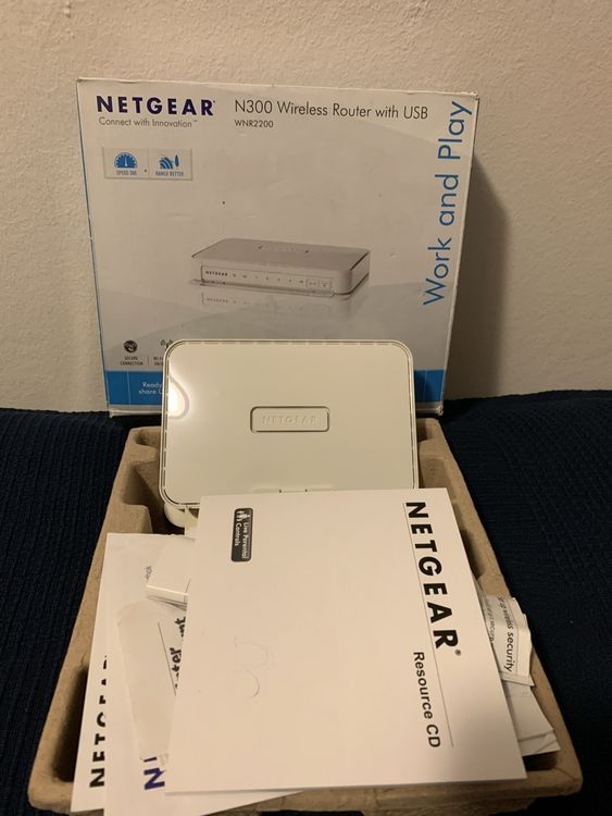 Neuwertiger Netgear N300 Wireless Router mit USB WNR2200 (Defekt) in ...