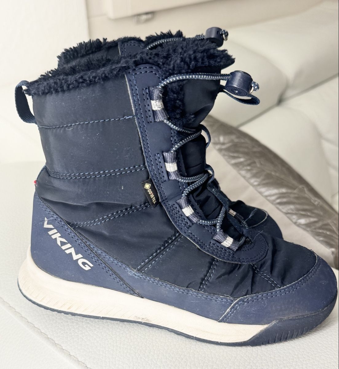 Viking Scarpe per ragazzi: Winter Boots Aery Warm GTX – Usato da Hergiswil venduto da jam_lfc5