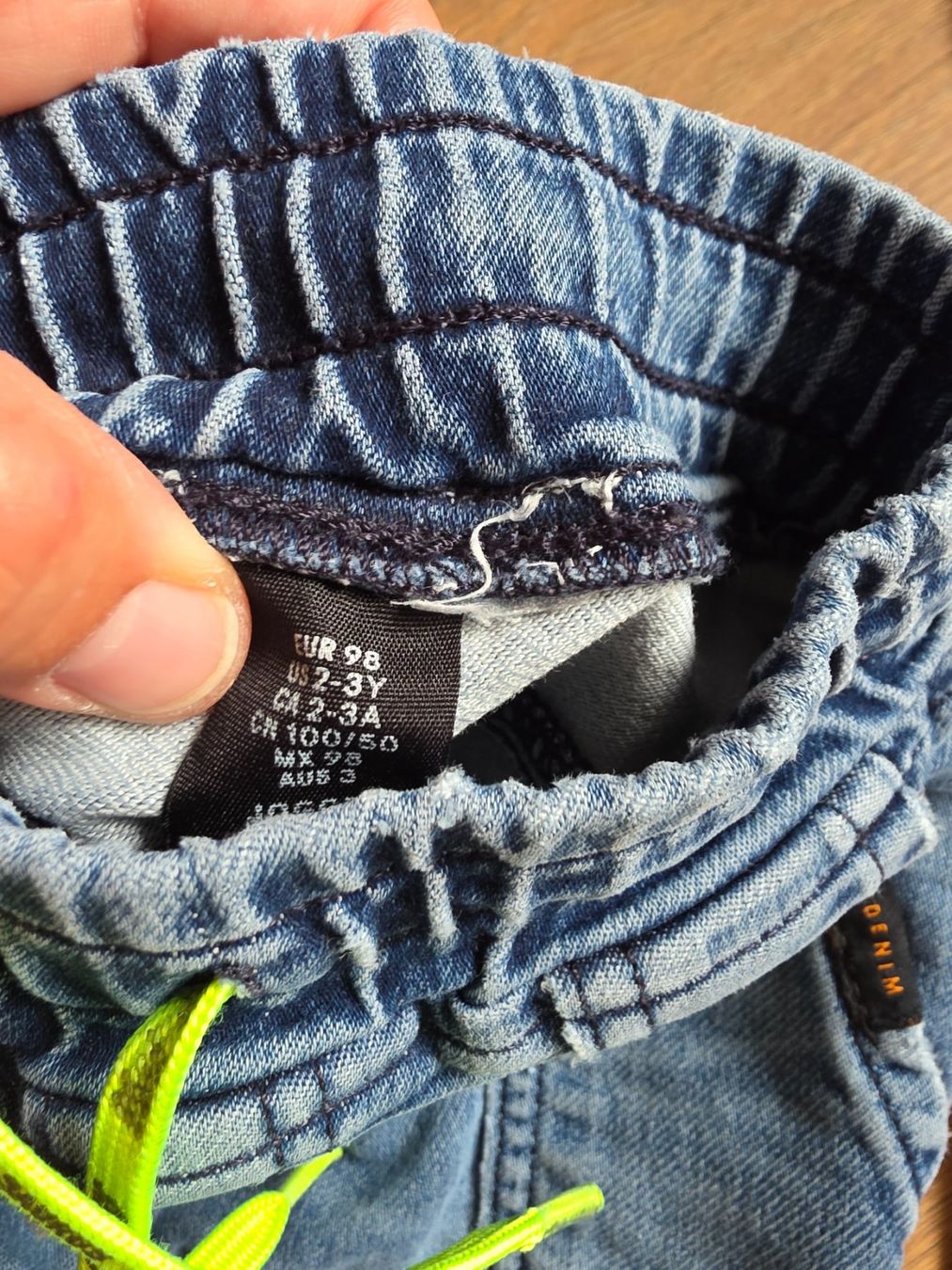 Pantaloni: Jeans, Hose Gr. 98 - zum Austragen – Usato da Nebikon venduto da Japostyle 3