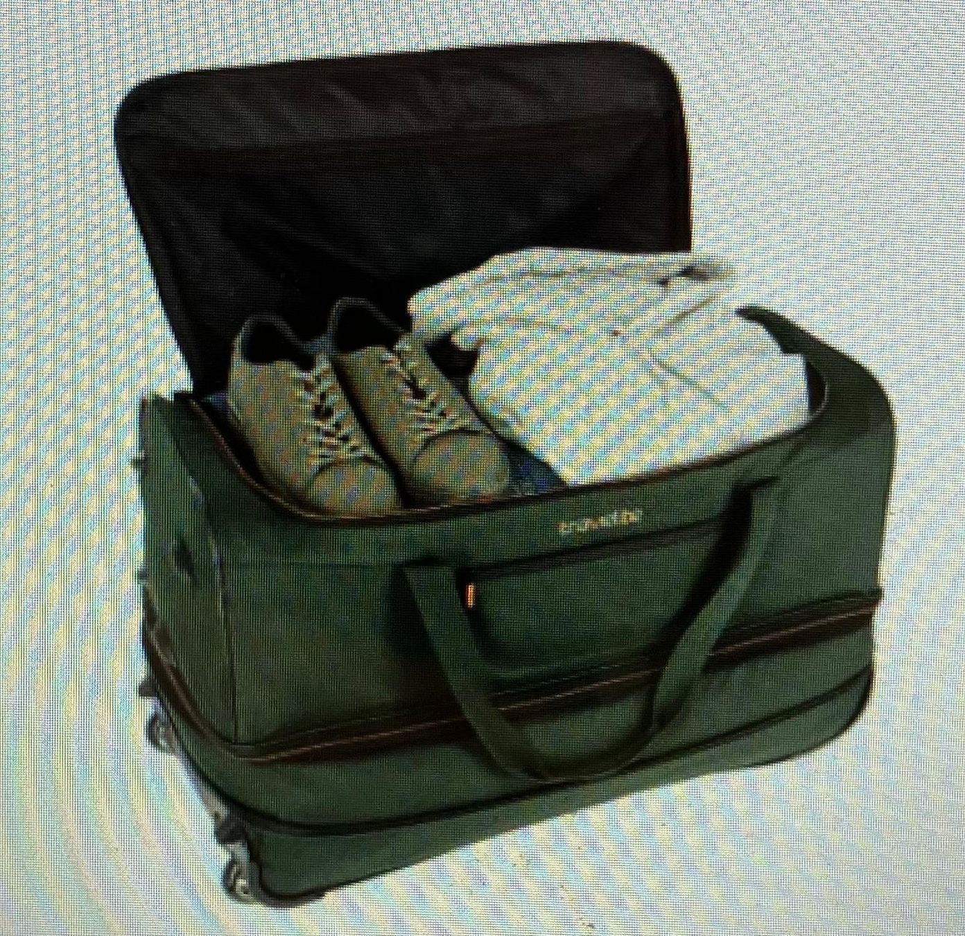 Sacs: Travelite Basic 70cm Reisetasche L 2 Rollen – Neuf (Voir description) à Zollikerberg par RuLCS50 3