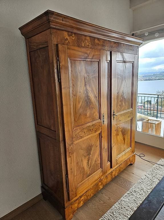 Armadi: Armoire vaudoise – Usato da Lugnorre venduto da mbi_g7yq 1