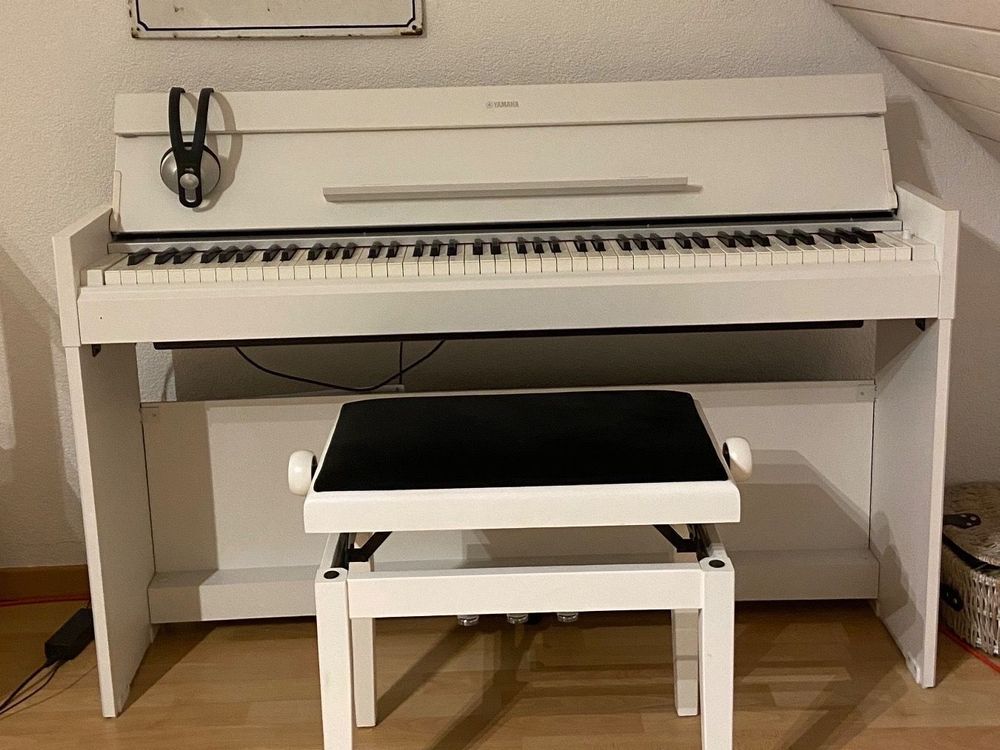 Digitalpiano Yamaha Arius YDPS52 Kaufen auf Ricardo