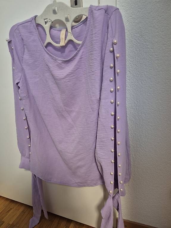 Camicette: Blouse mauve gr. M NEUVE – Usato da marly venduto da Leg_chipie21