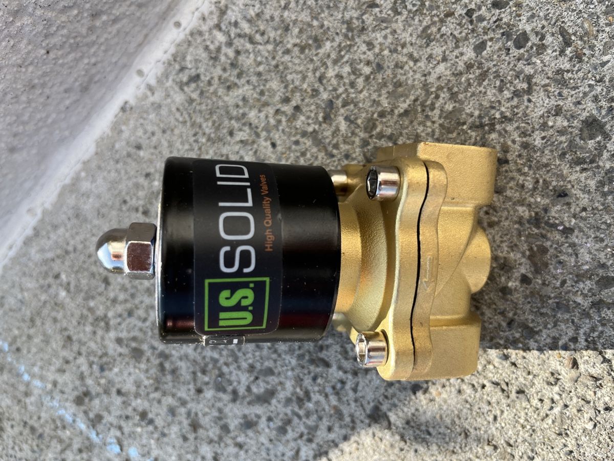 Composants électroniques: Magnetventil U.S. SOLID DC24V 3/4 Zoll Messing neu – D'occasion à Vordemwald par Drummer4 2