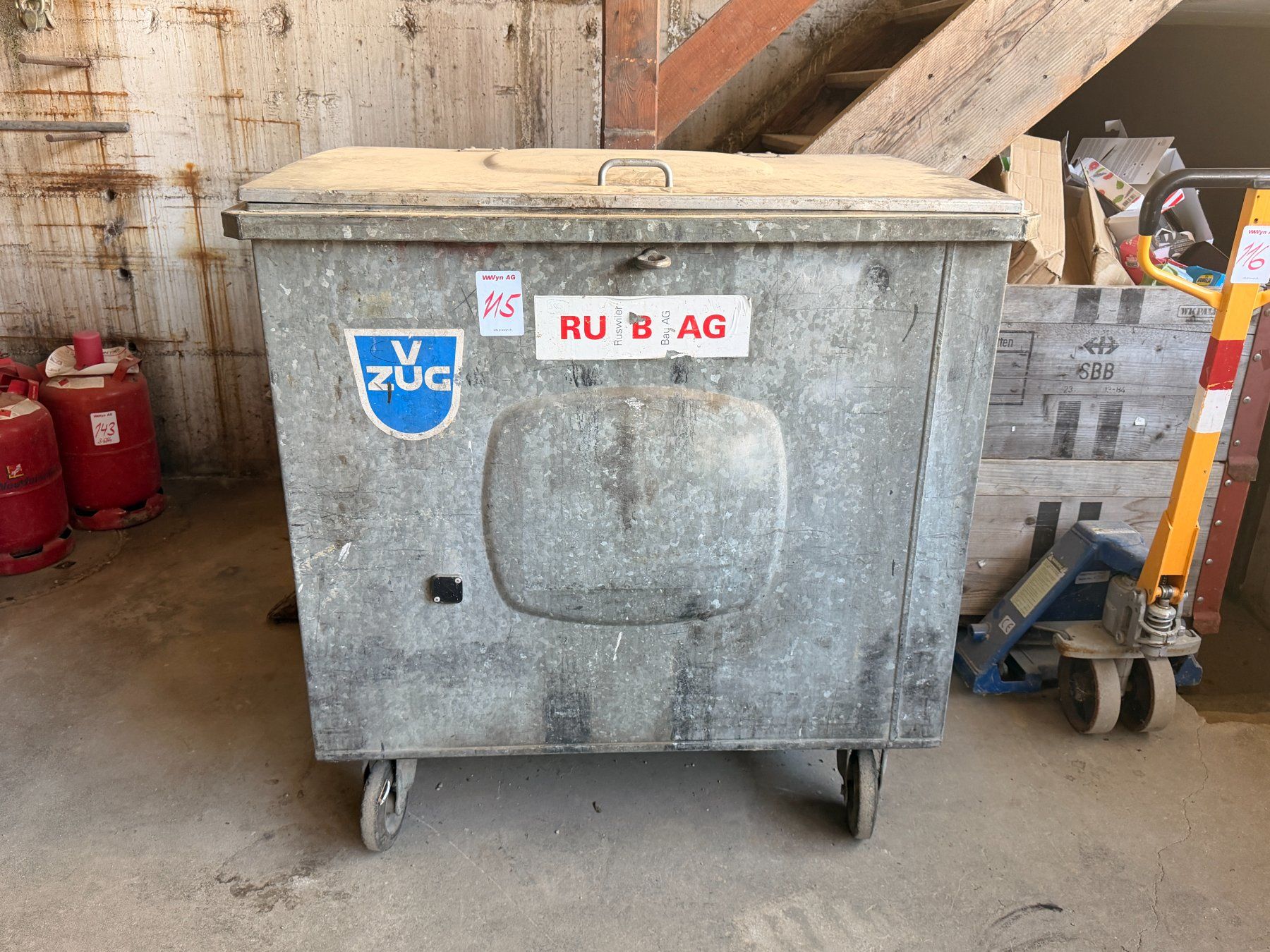 Sonstiges für Büro & Gewerbe: Container (Lot 115) 6017 Ruswil – Gebraucht aus Bäriswil von WWYN-AUKTIONEN 2