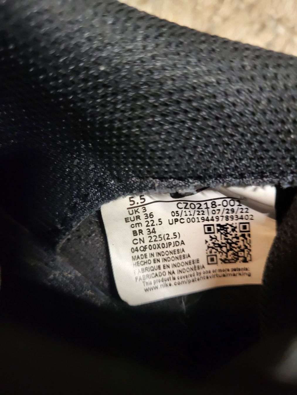 Nike Scarpe da uomo: Nike Sneakers Schuhe 35/36 – Nuovo (secondo la descrizione) da Zumikon venduto da cozurich 3