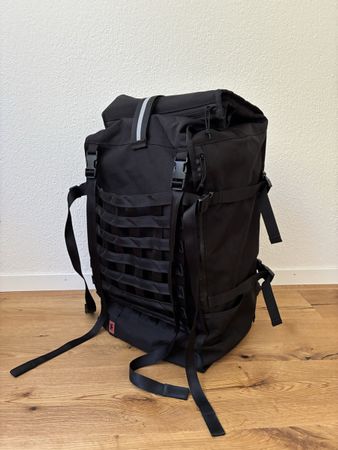 Rucksack Chrome Barrage Pro schwarz neuwertig 59 Liter