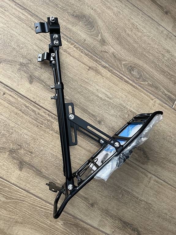 Pièces détachées: Porte bagage VTT – D'occasion à Ste-Croix par loupian