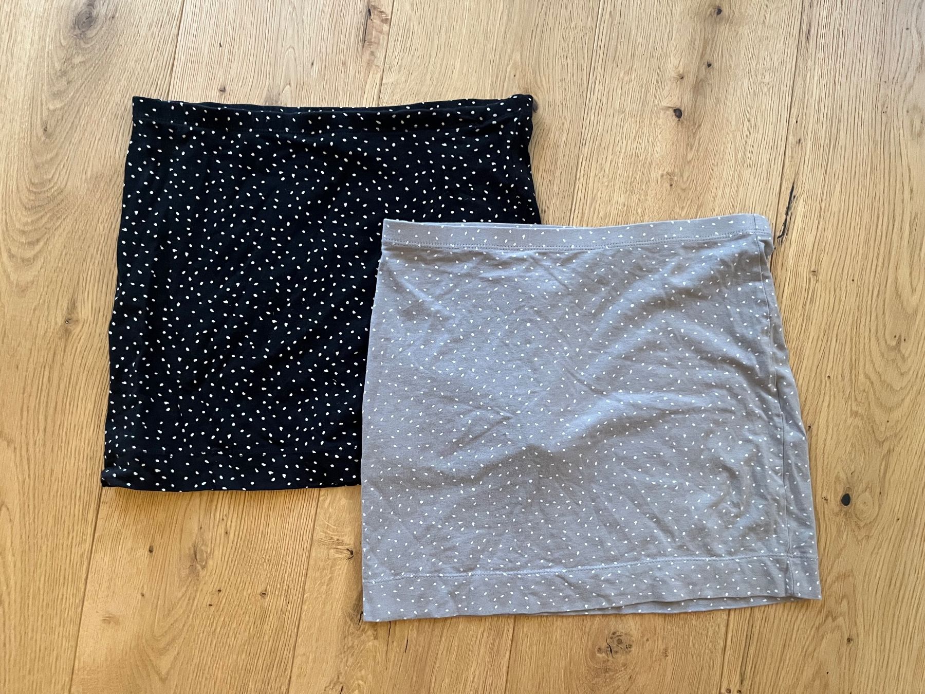 H&M Gonne: H&M Basic Tube Röcke Punkte 2er Set S Jersey – Usato da Gümligen venduto da blackberrys