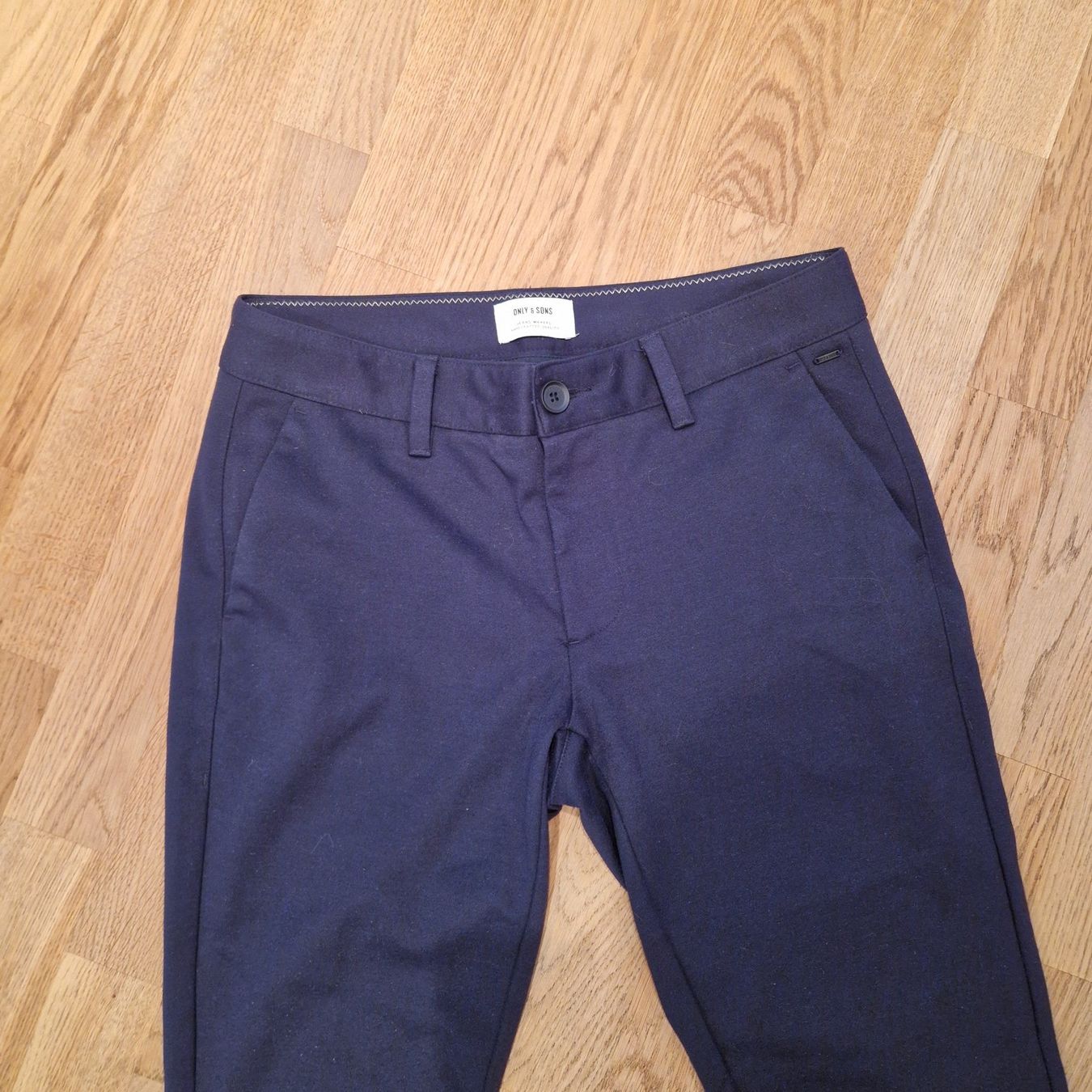 Pantaloni: Stoffhose /Chinos Only & Sons 32/32 – Usato da Nendeln venduto da Zopfie_ 2