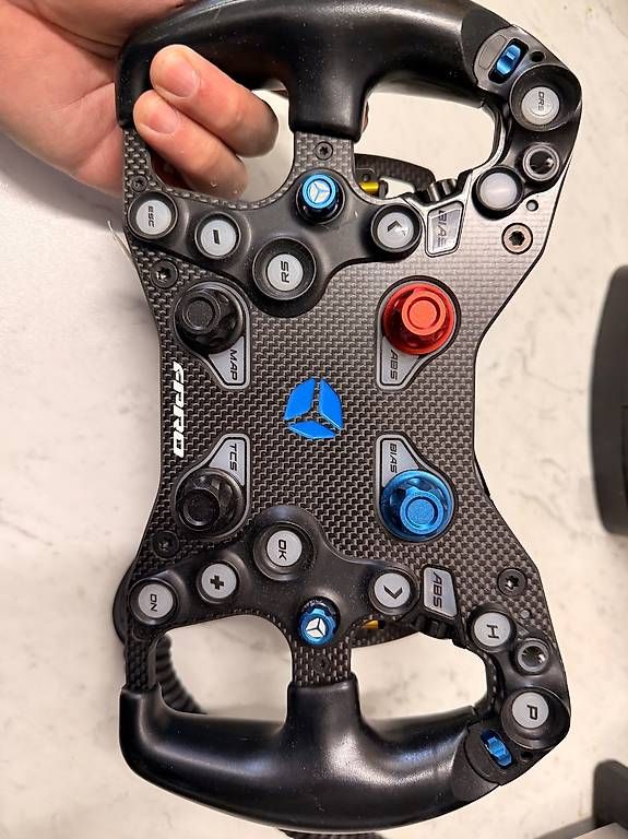 Controller: Cube Controls FPRO inkl. Kupplung – Usato da Horgen venduto da racingfuel.biz