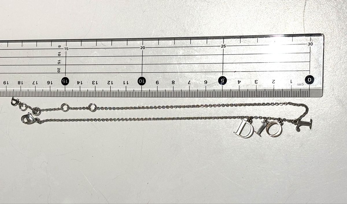 Dior Catenine: DIOR Logo Necklace Circa 1990-2000 – Usato da Winterthur venduto da Atelier.W 6