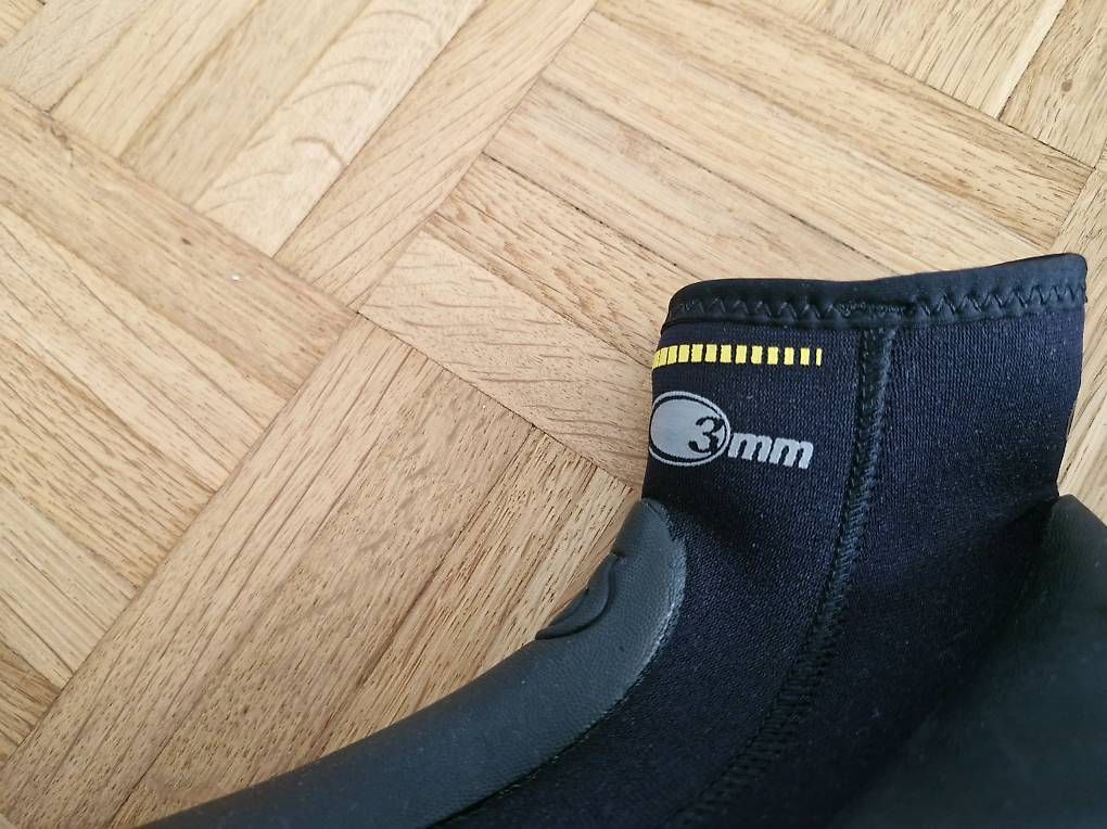 Herrenschuhe: Neopren Tauschuhe Gr 33-35 – Gebraucht aus Pfeffingen von Rastaman83 2