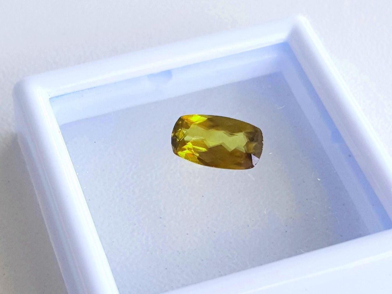 Minerali & Pietre curative: Sphene Titan – Nuovo (secondo la descrizione) da Wolhusen venduto da toni079