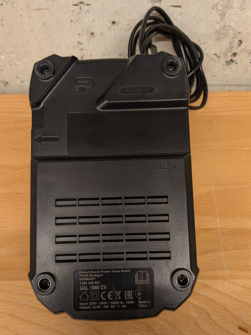 Bosch Caricatori & Batterie: Bosch GAL 1880 CV 18V Ladegerät – Nuovo (secondo la descrizione) da Walde AG venduto da 1klick 2