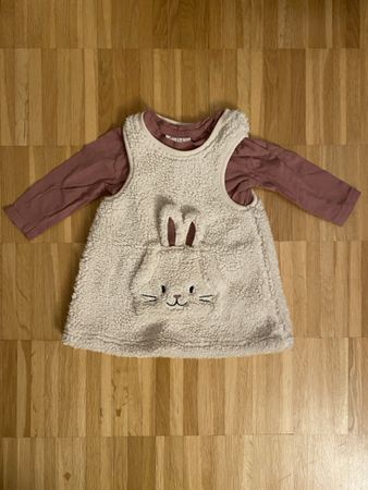 2 pieces Brans Ergee Baby Girl Winter Outfit Bunny size 7