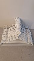 Auswanderungs-Sale bis 27.8.! 30x IKEA STAJLIG Kleiderbügel