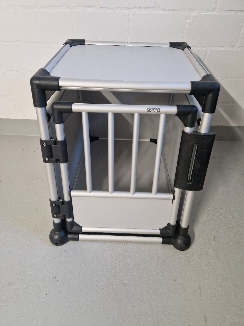 Cucce & Letti: ALU Hundebox Trixie – Usato da Märstetten venduto da Timeforce 1