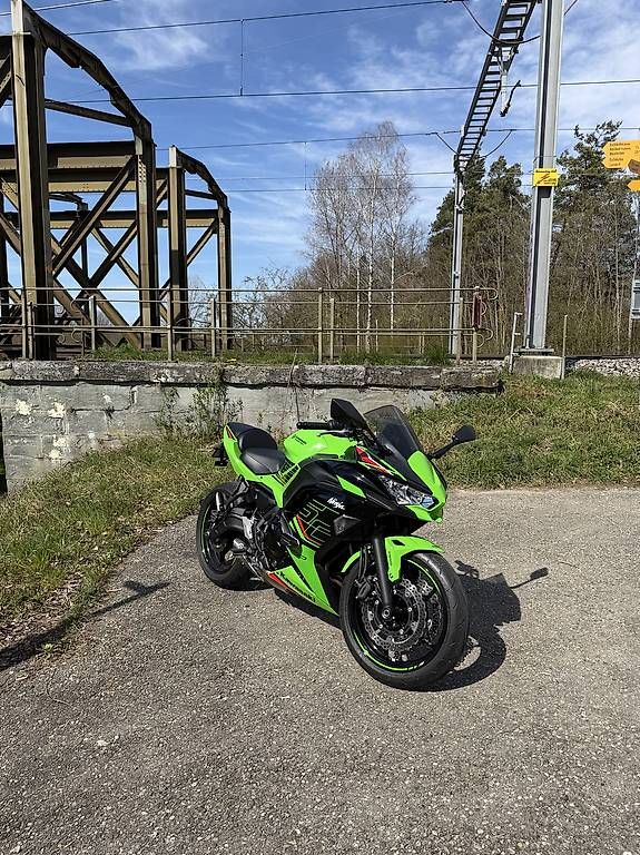 Strada: Kawasaki Ninja 650 35kw – Usato da Müllheim-Wigoltgn venduto da des_r9jb