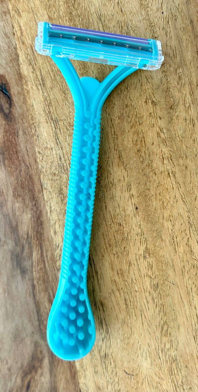 Gillette Rasoi & Lamette da barba: Gillette Venus 3x Rasierer Einweg, neu – Nuovo (secondo la descrizione) da Geneve venduto da vane267 1