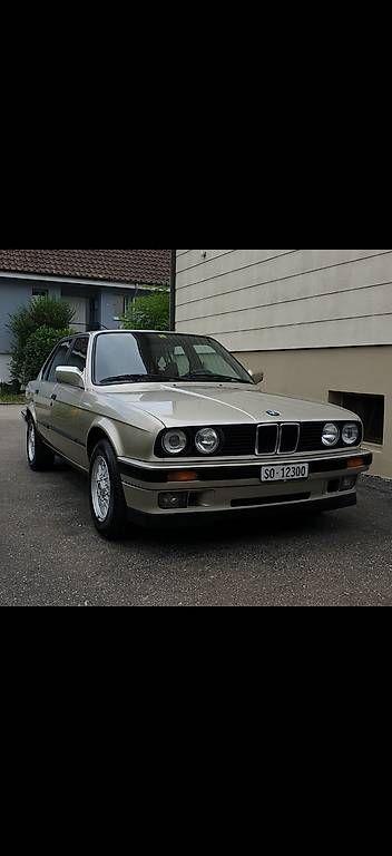 Automobili: BMW E30 320i – Usato da Balsthal venduto da Purina