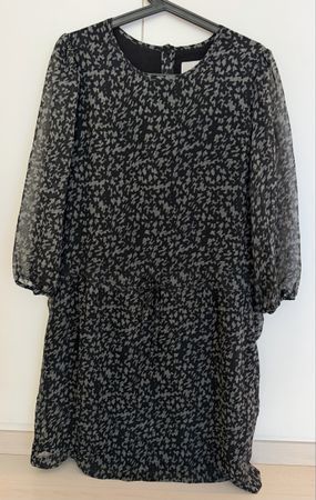 Magnifique Robe Essentiel Antwerp taille 42
