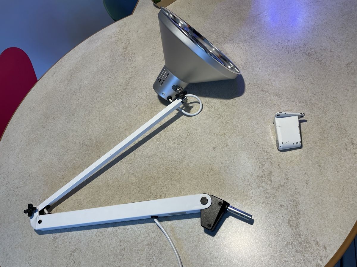 Lampen: Medizinische Lampe Verre&Quartz – Gebraucht aus Basel von RAMSESSOLEIL 5