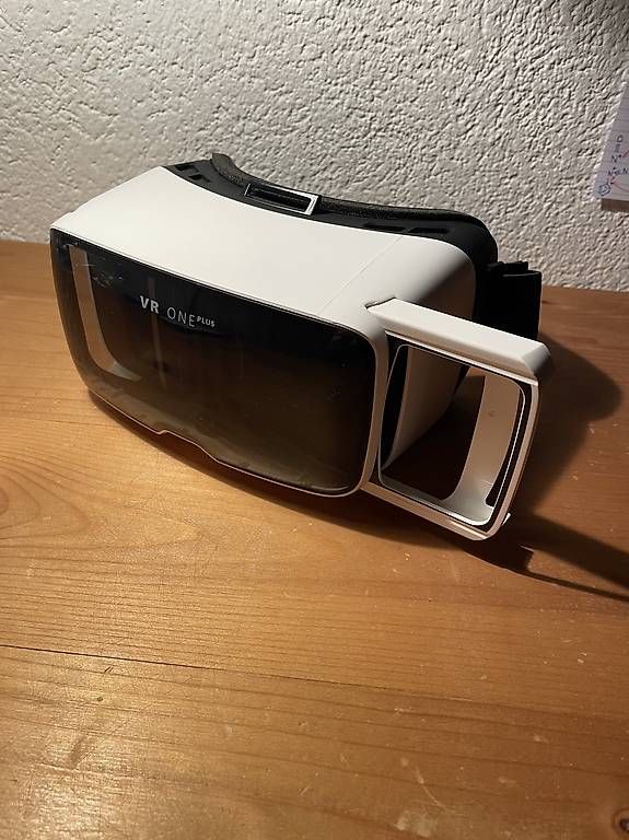 Casco VR: VR Brille – Usato da Rickenbach SO venduto da rm311299 1