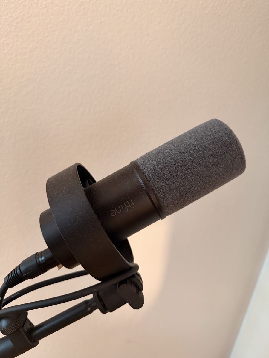 Microfoni: Micro Fifine K688 XLR/USB + trépied et câble XLR – Nuovo (secondo la descrizione) da Lausanne venduto da the_s9hs 2