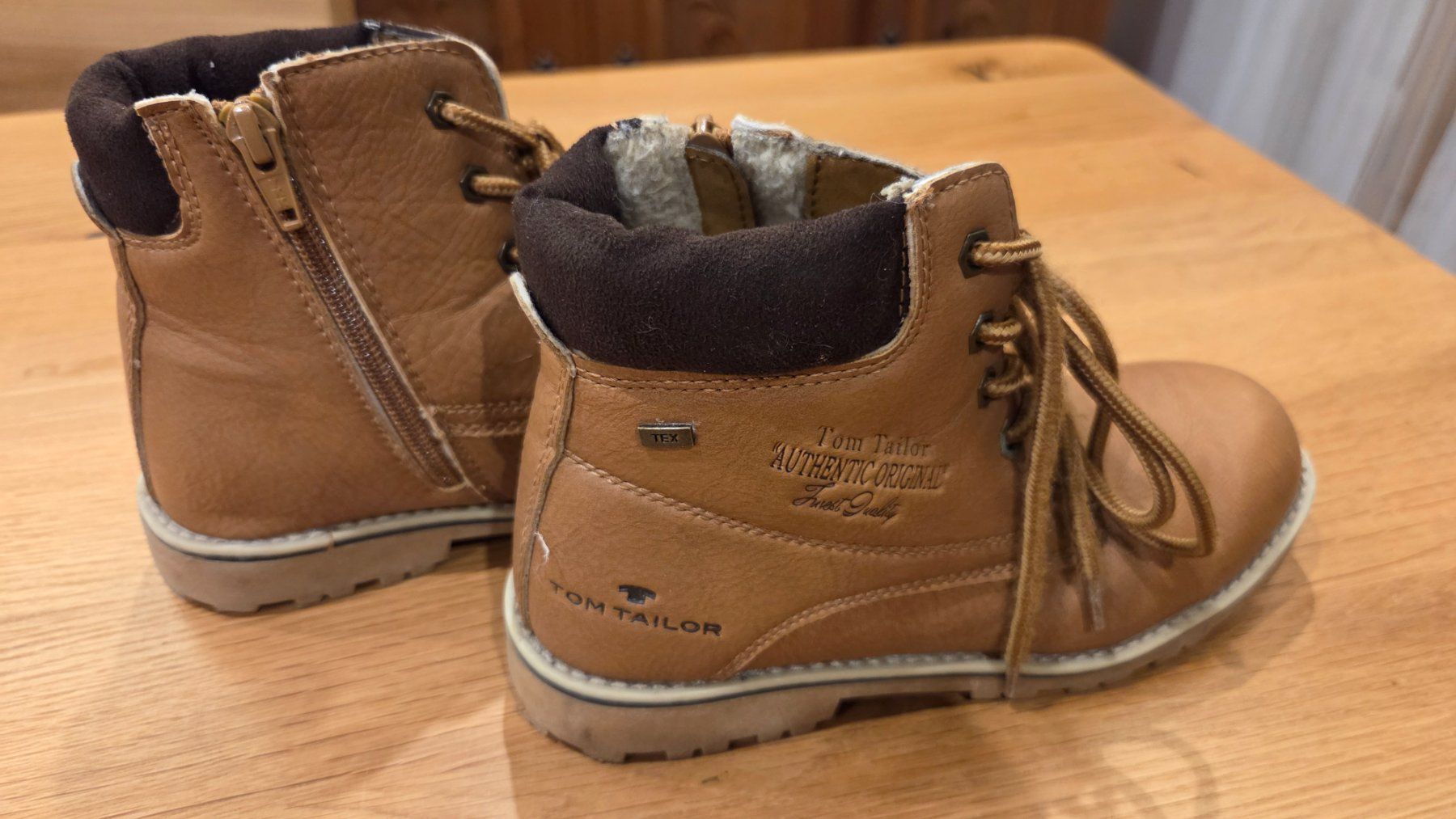 Tom Tailor Chaussures garçon: Tom Tailor Winterschuhe Gr34 – D'occasion à Roggliswil par Crosser17 1