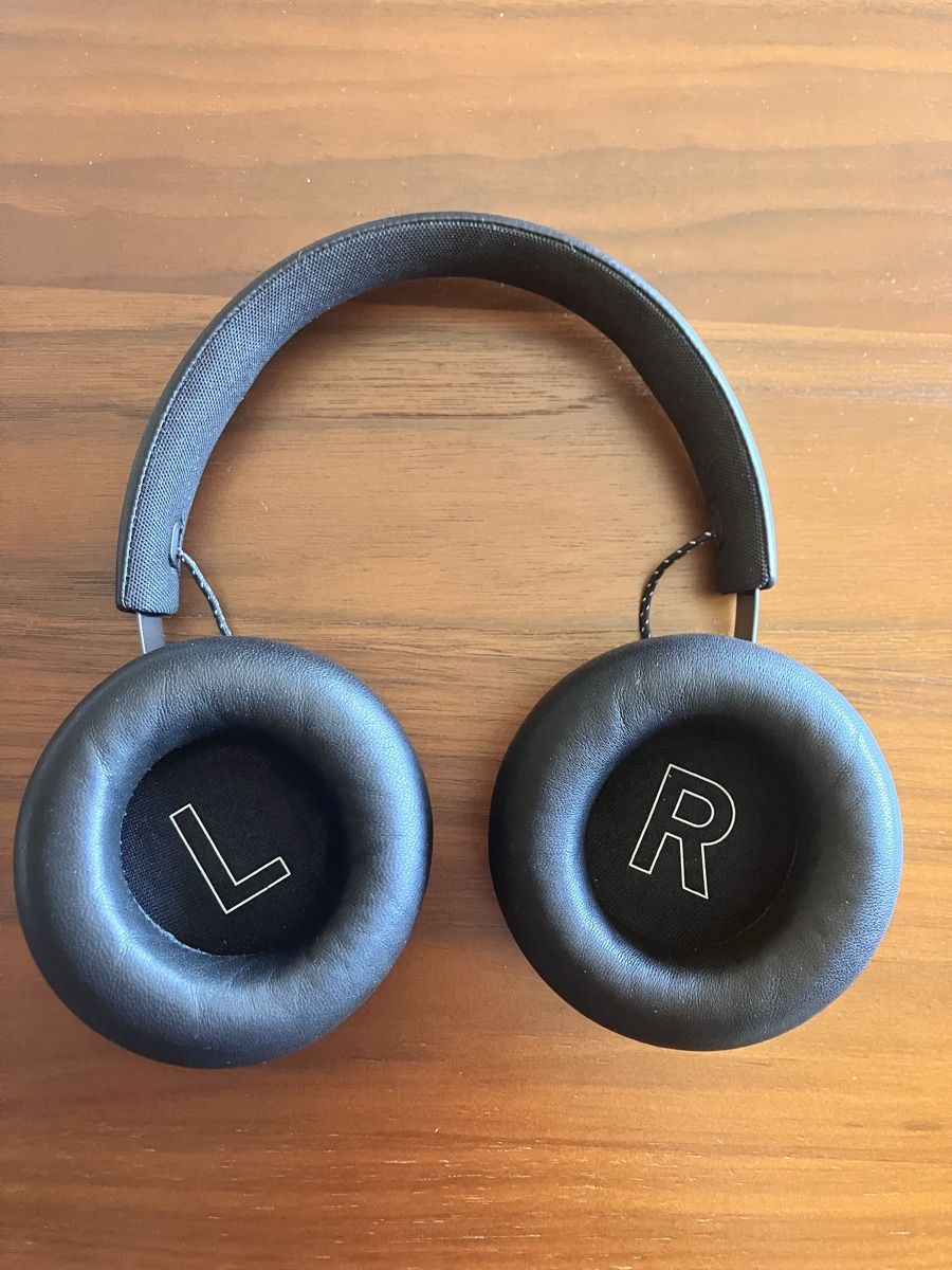 Bang & Olufsen Kopfhörer: B&O Play Beoplay H4 Over-Ear schwarz – Neu (gemäss Beschreibung) aus Zürich von miriosa 2