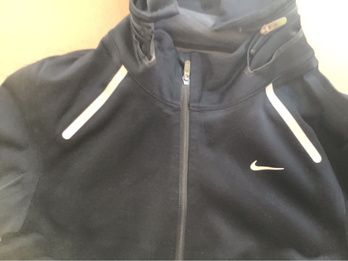 Nike Jacken: NIKE Softshelljacke Gr. S schwarz top! – Gebraucht aus Küsnacht ZH von sehnsucht01 1