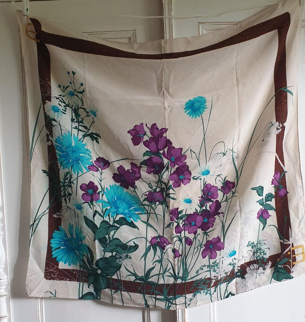 Aigner Foulard & Sciarpe: Foulard Seide Etienne Aigner – Usato da Emmen venduto da magelan 1