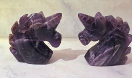 2 Amethyst Einhorn Büsten 95g