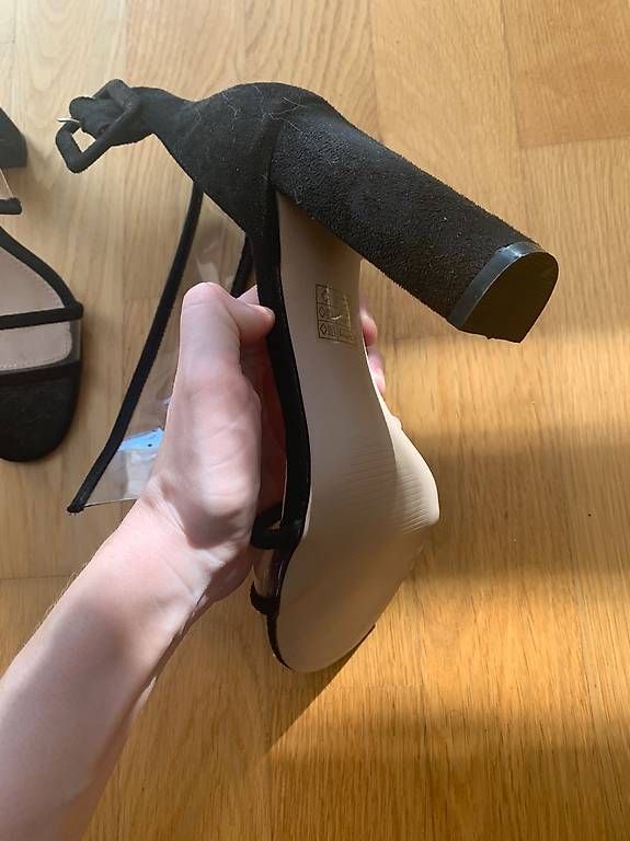 Chaussures femmes: High Heels neu – D'occasion à Oftringen par violetta9 1
