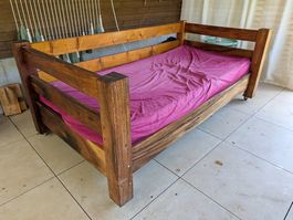 Bett / Lounge / Sofa - aus Echtholz!!