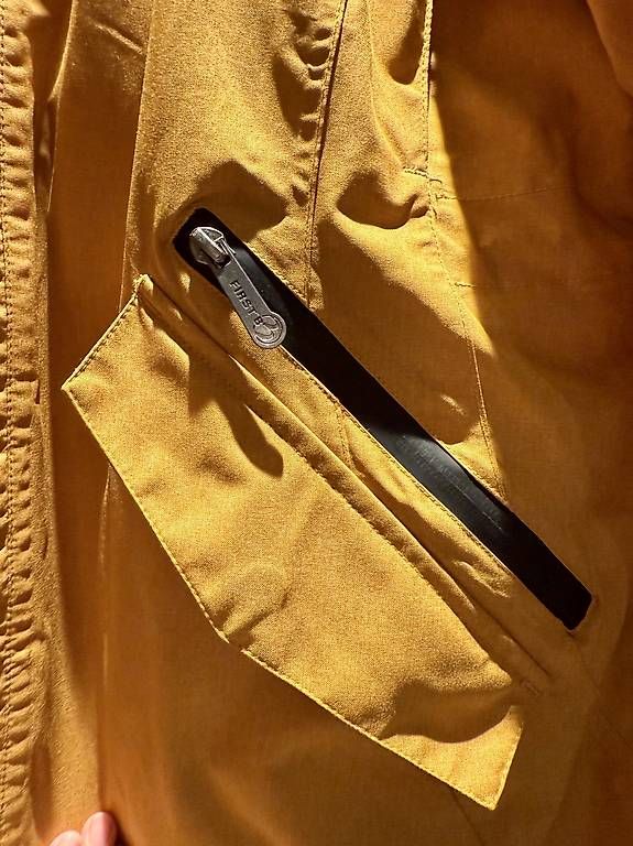 Vestes: Damen Winterjacke Gr. 48 – D'occasion à Gwatt (Thun) par Bennae 3