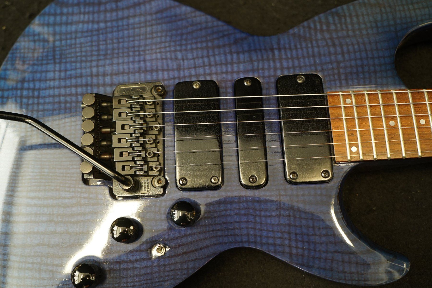 Strumenti musicali: Chris Larkin ASAD blue Custom – Usato da Ortschwaben venduto da Musictrade 4