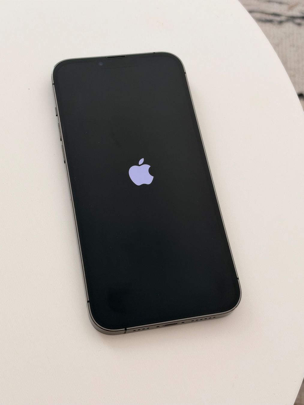 Apple Portables: iPhone 13 Pro Max Graphite 256GB – D'occasion à Höri par dimada14 2