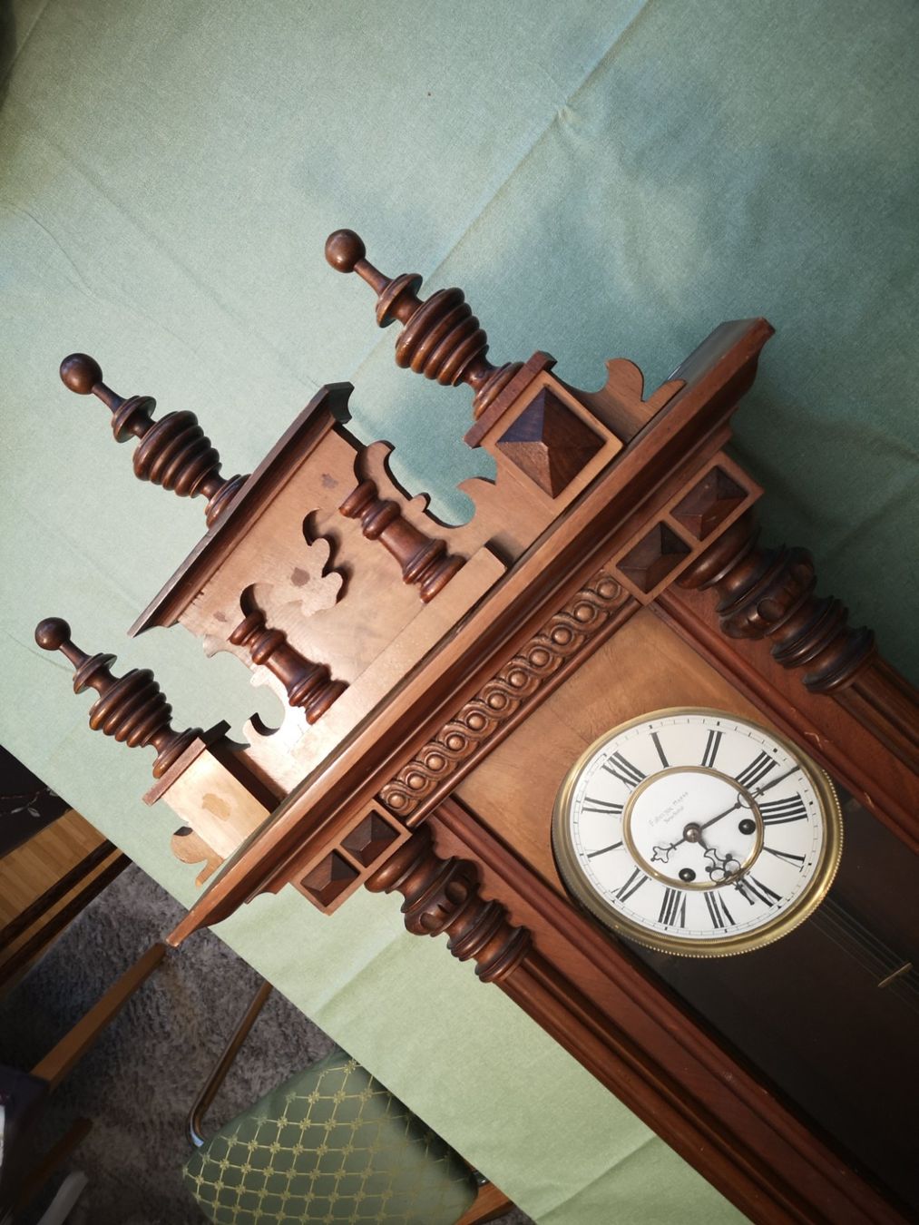 Stand- & Wanduhren: Belle pendule de Neuchâtel, fabrique Mipsa – Gebraucht aus Nidau von Pie 6
