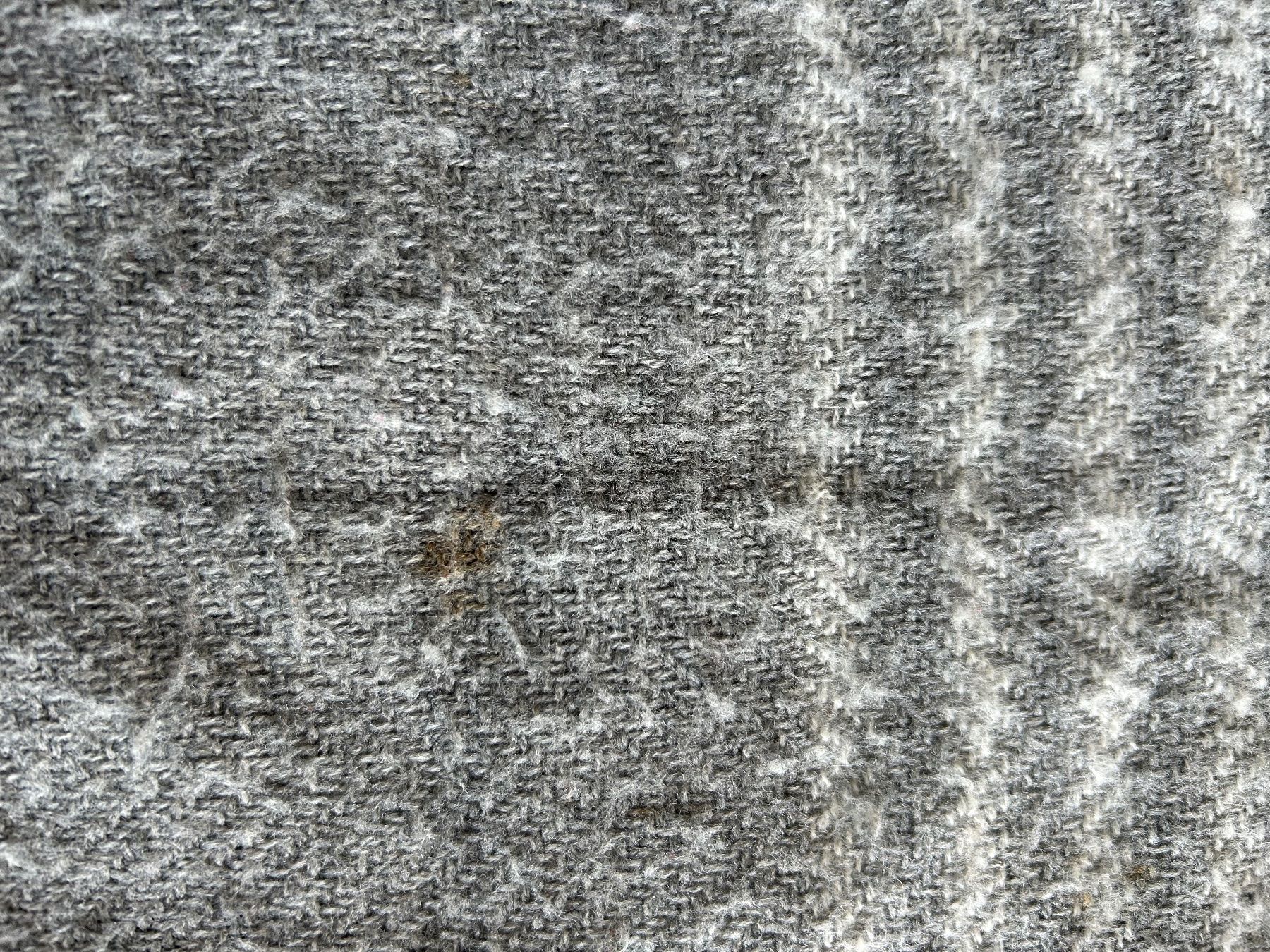 Foulard & Sciarpe: Winterschal grau gestreift – Usato da Schliern b. Köniz venduto da mar_6wsv 3