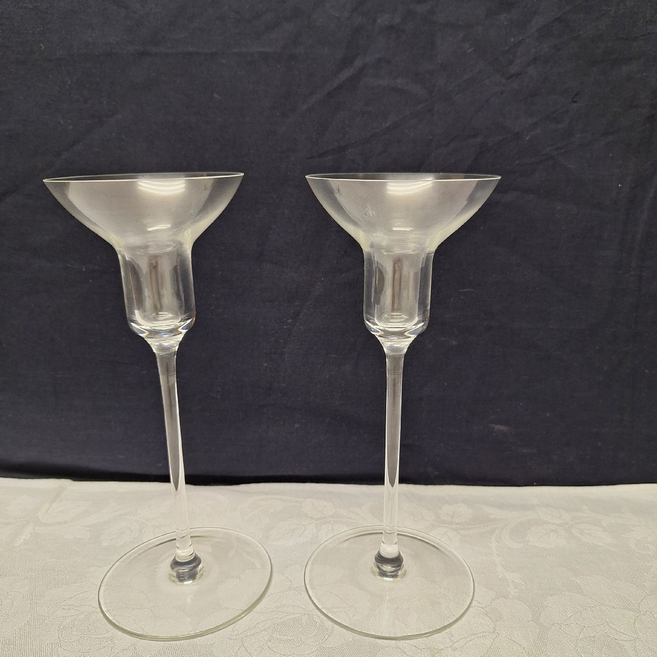 Portacandele: Elegante,  filigrane Glas Kerzenständer – Usato da Winterthur venduto da Goldpipau