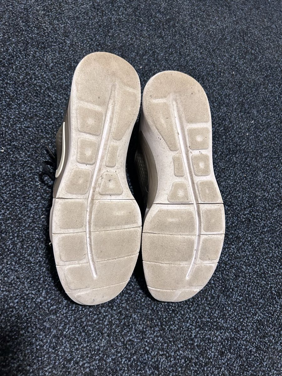 Nike Scarpe da uomo: Nike Herren Trainingsschuhe Gr. 42 – Usato da Frauenfeld venduto da xLimo 4