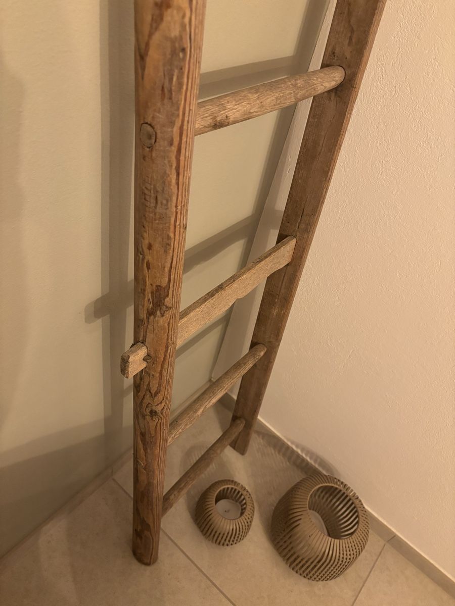 Toutes les décorations: Antike Deko-Holzleiter – D'occasion à Küttigen par feroxx 2