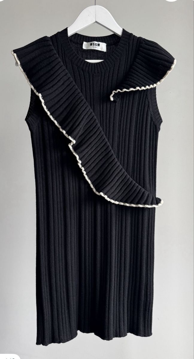 MSGM Vestiti: MSGM Lana wool dress size M – Nuovo (secondo la descrizione) da Versoix venduto da Bazanchiklovalova 4