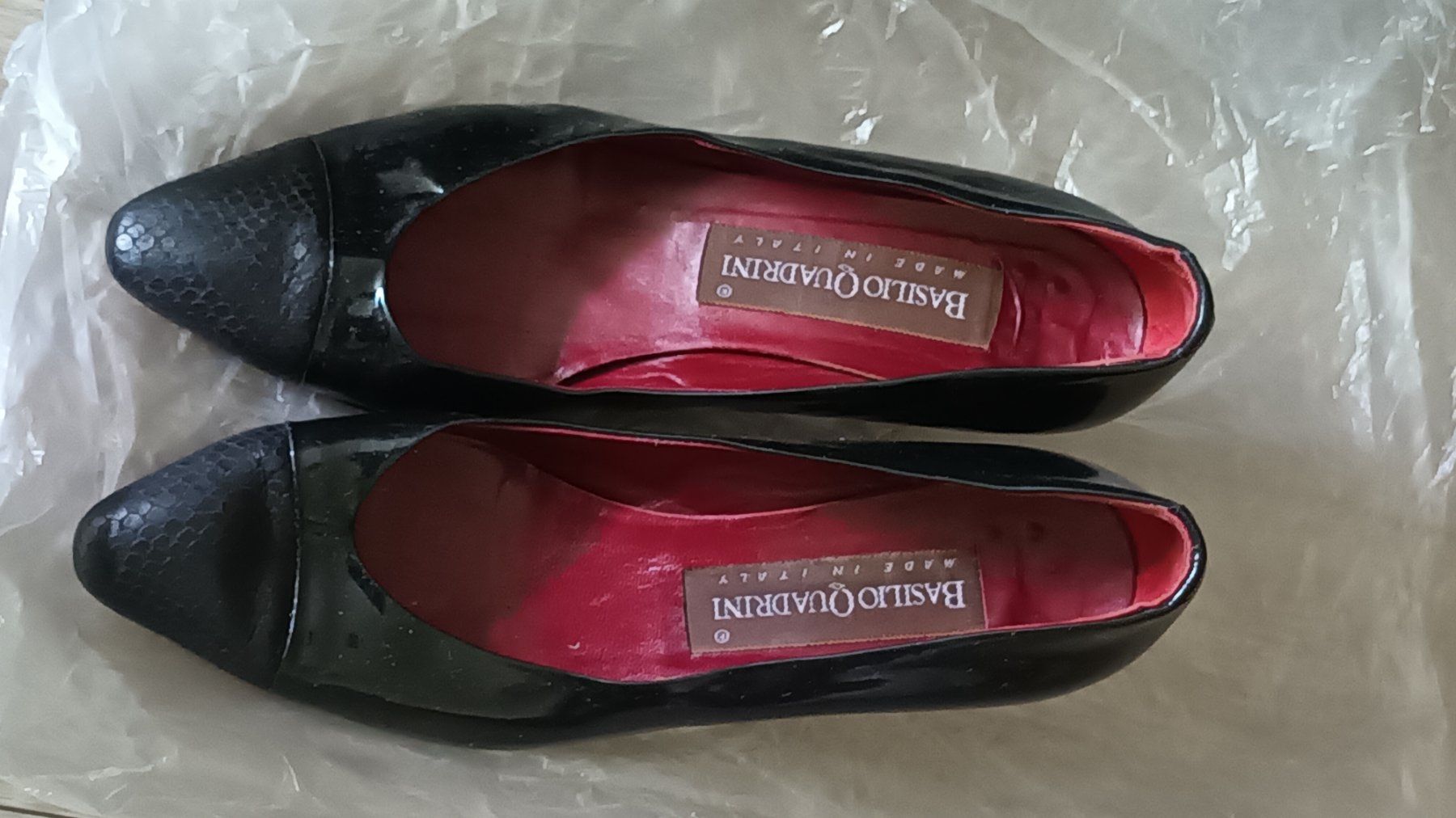 Scarpe da donna: Chaussures femme – Usato da Chêne-Bougeries venduto da FamilleGanev