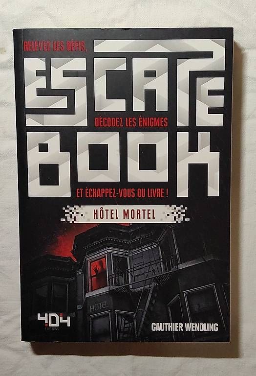Libri: Escape Book: Hôtel mortel – Usato da Zürich venduto da ziofamma