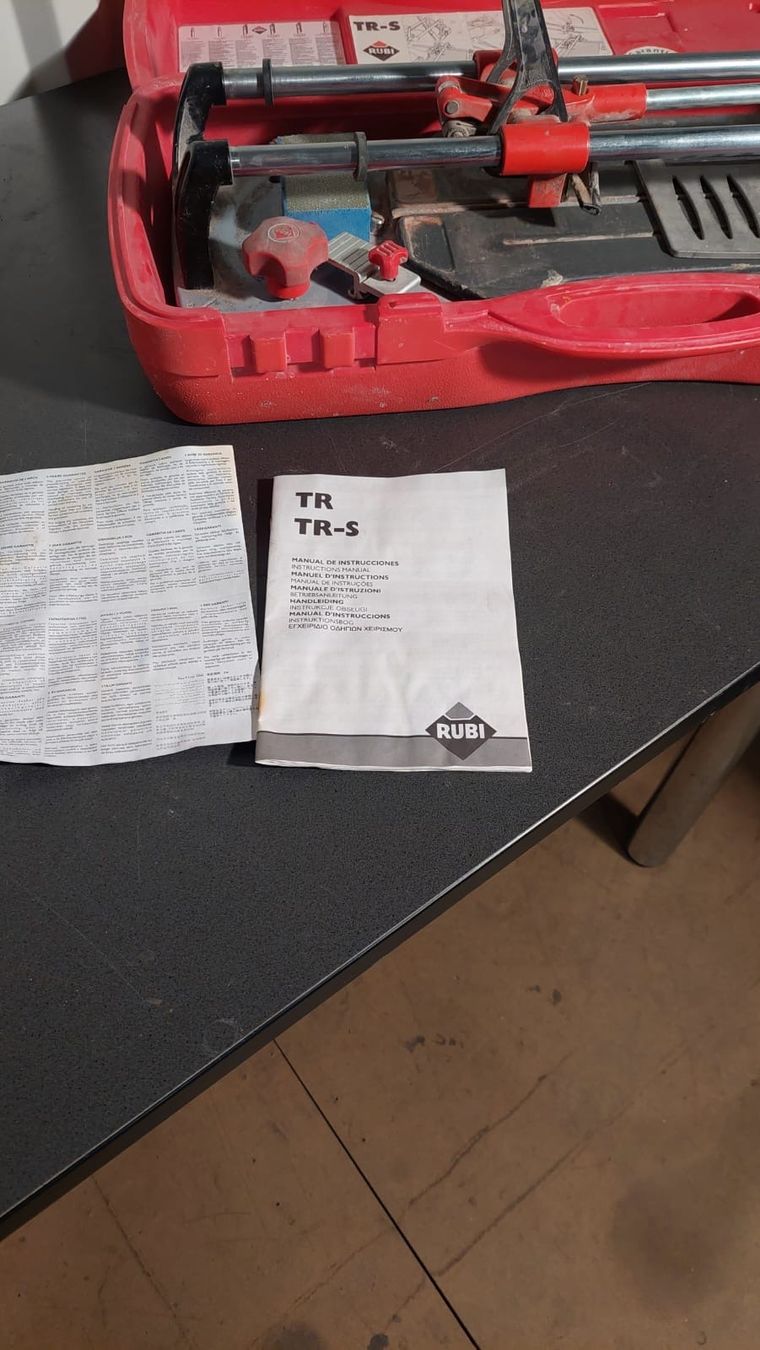 Tutti gli attrezzi: Fliesenschneider Rubi TR-400-S-636 – Usato da Recherswil venduto da paulchen09 6