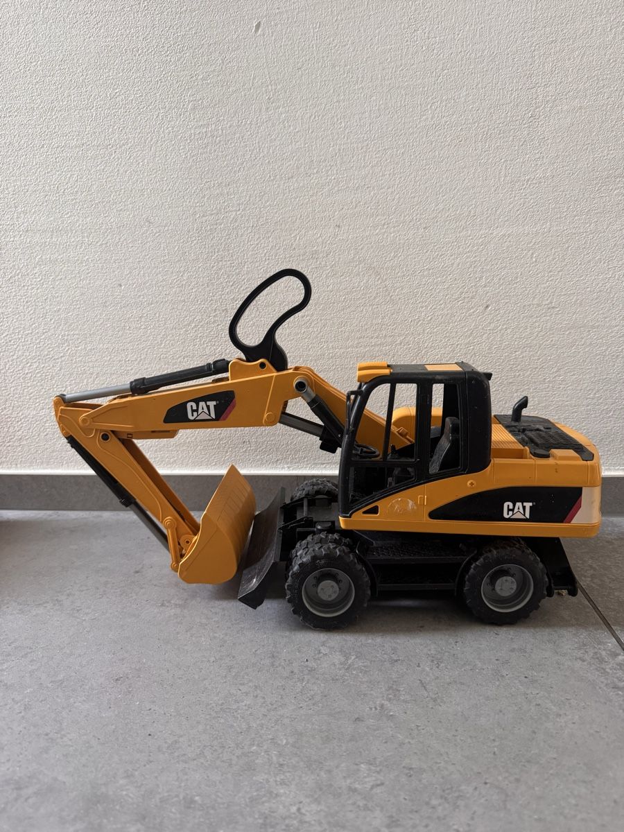 Bruder Jouets: Bagger von Bruderer – D'occasion à Hettlingen par Mariy555